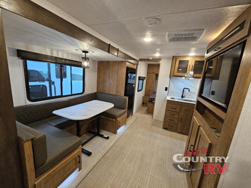 Coachmen RV Freedom Express Ultra Lite 258BHS